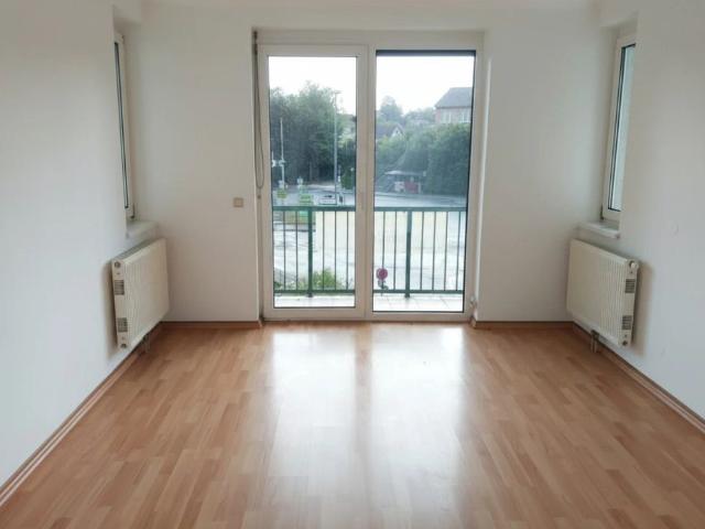 Helle 83m² Wohnung mit Balkon / Förderbar/ in St Leonhard am Forst