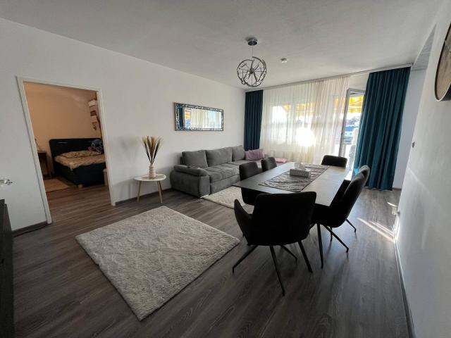 Helle 82m² Eigentumswohnung mit Loggia in Zentrumsnähe