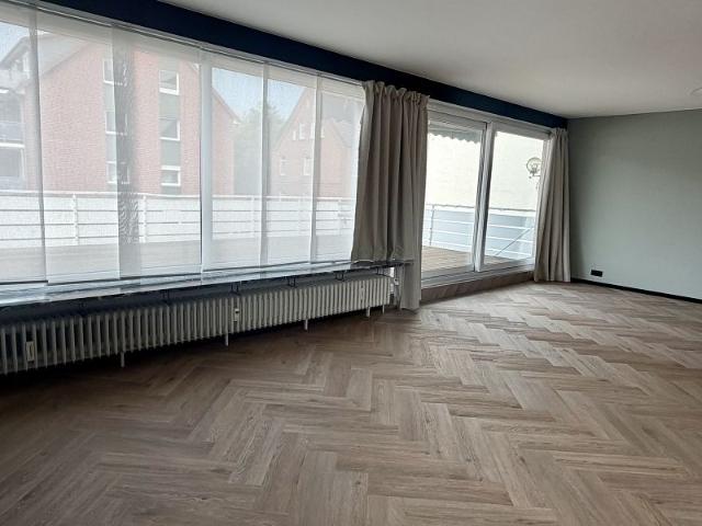 Helle 115m² Wohnung mit 50m² Terrasse – zentral in Nienburg/Weser