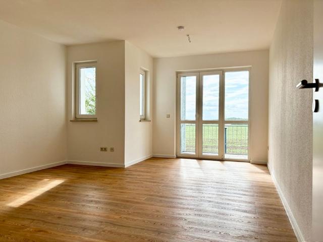Helle 1 Raumwohnung mit Balkon und Einbauküche in Frankenberg mieten!
