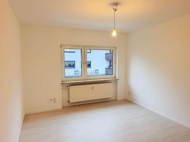 Helle 1 Zimmer Wohnhung mit Einbauküche in zentraler Innenstadtlage von Gießen
