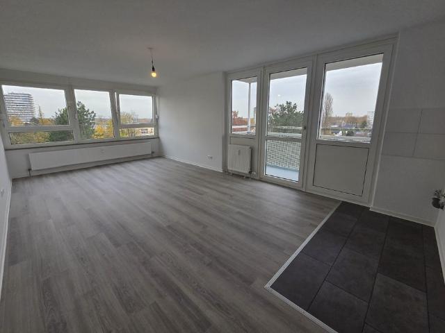 helle 1 Zimmer Wohnung mit Balkon in der Römerstraße 11 in Lahr zu vermieten
