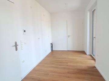 Helle 1 Zimmer Wohnung mit Balkon. Rollstuhlgerecht! *WBS notwendig