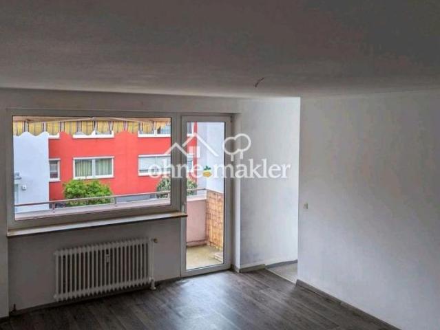 Helle 1 Zimmer Wohnung mit großem Balkon & Aufzug – naturnah am Pegnitzgrund