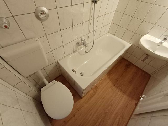 Helle 1 Zimmer Wohnung mit Kellerabteil in München