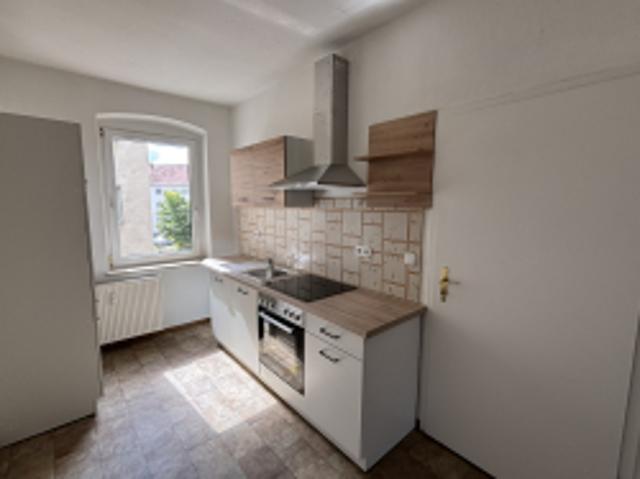 Helle 1 Zimmer Wohnung mit neuer Einbauküche