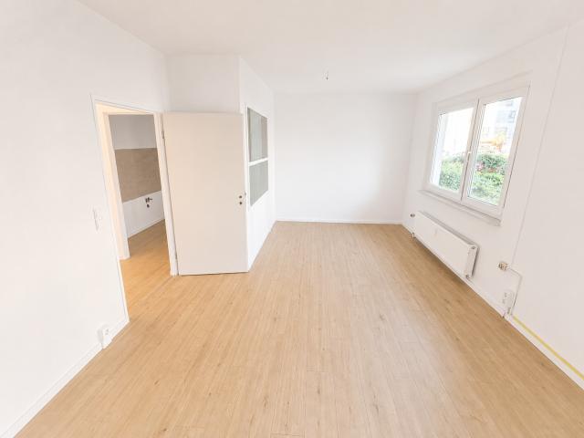 Helle 1 Zimmer Wohnung frisch renoviert in Bernau bei Berlin