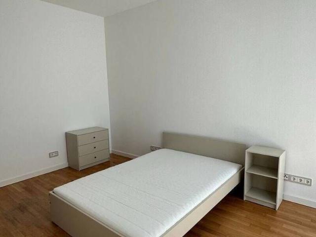 Helle 1 Zimmer Wohnung in Berlin Mitte!
