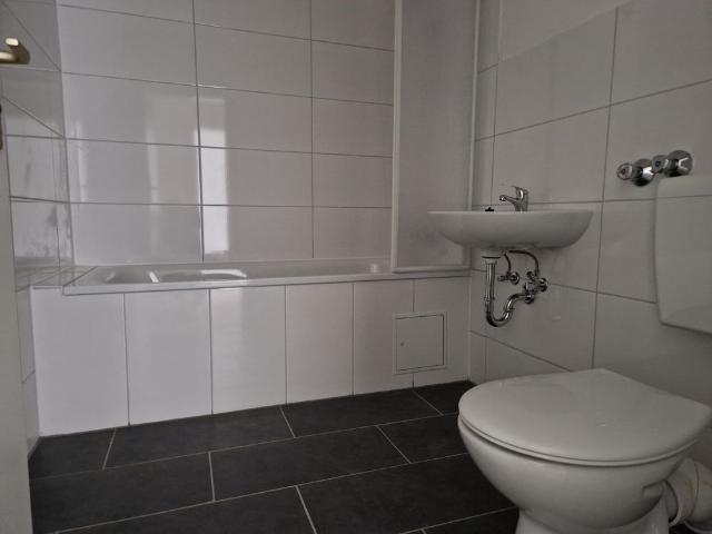 Helle 1 Zimmer Wohnung in Köln aktuell in Renovierung!