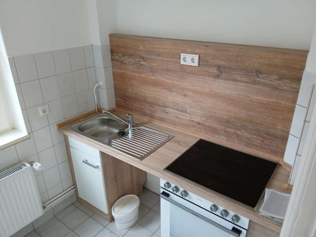 Helle 1 Zimmer Wohnung in zentraler Wohnlage!