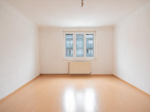 Helle 1 Zimmer Wohnung in Meidling – ausgezeichnete Lage & niedrige Heizkosten dank Sanierung!