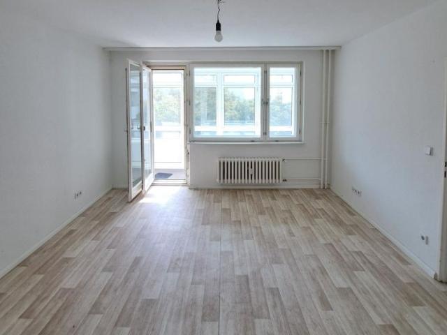 Helle 1,5 Zimmer Wohnung mit Loggia in ruhiger Wohnlage!