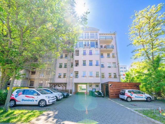 helle 2 RW* Balkon* Fahrstuhl* nachgefragte, attraktive, zentrale Lage* energieeffizient* top