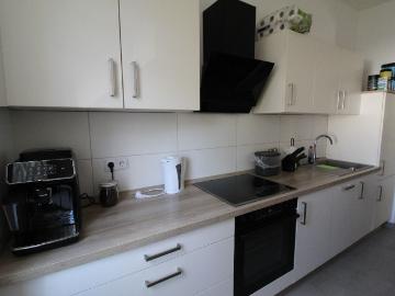 helle 2 Raumwohnung mit moderner Einbauküche inclusive