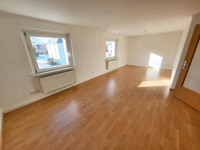 Helle 2 Raum Wohnung in ruhiger Lage