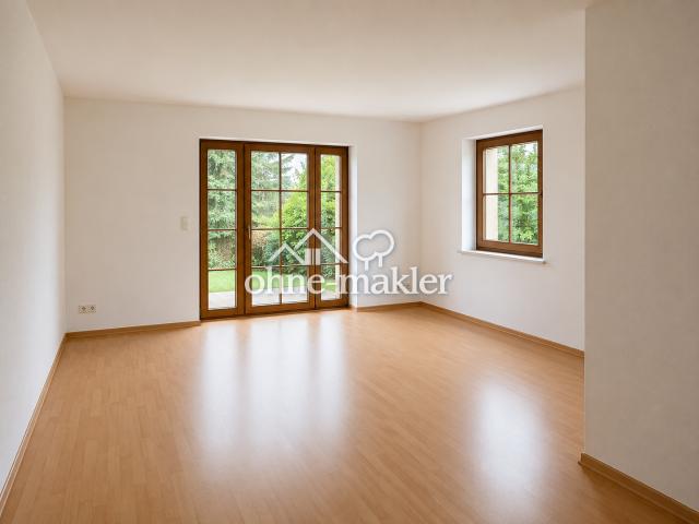 Helle 2 Raum Wohnung in ruhiger Lage mit Terrasse