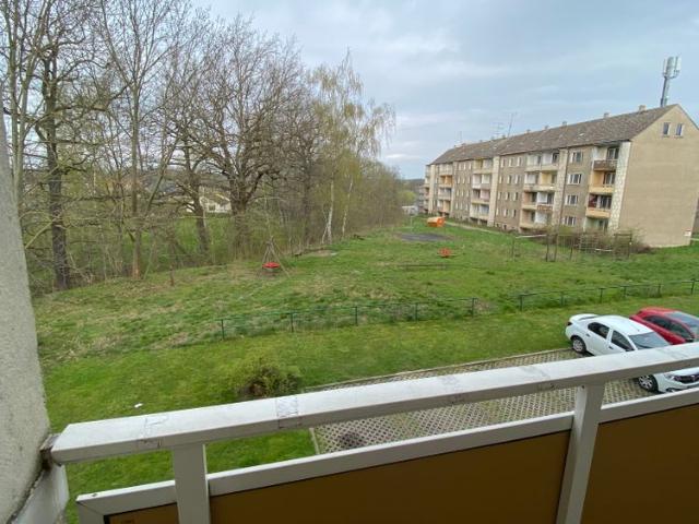 Helle 2 Raum Wohnung mit Balkon nähe Amazon Lager