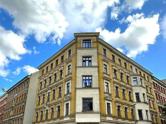 Helle 2 Raum Wohnung mit Balkon – Wohnen mit Wohlfühlcharakter