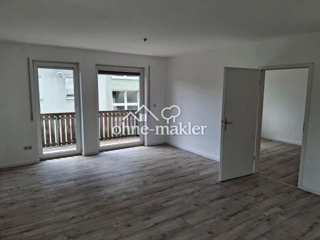 Helle 2 Raum Wohnungen mit Balkon