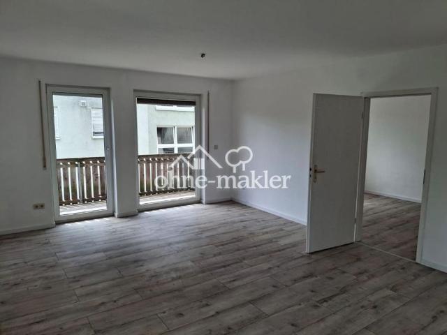 Helle 2 Raum Wohnungen mit Balkon