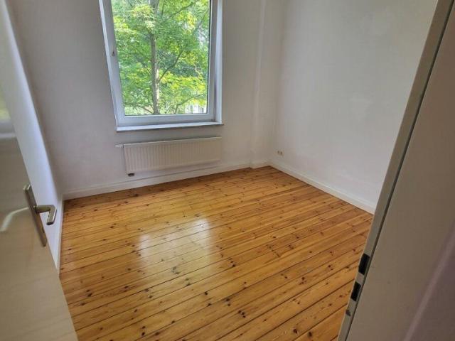 Helle 2 ZW mit Balkon in der Norddeutschen Straße 5 in Kiel zu vermieten Otto Stöben GmbH