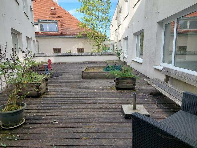 Helle 2 Zi DG Wohnung mit Balkon Lift & Garage in St. Peter in der Au – Miete €717,74!