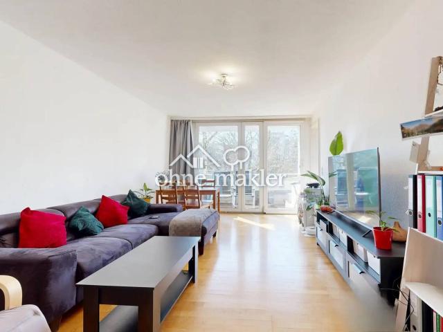 Helle 2 Zi. Whg. mit BALKON, EBK und Wannenbad in Ottobrunn