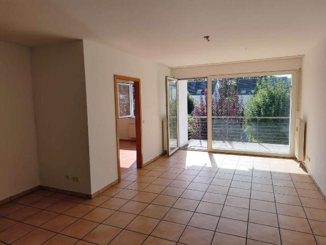 Helle 2 Zi. Wohnung 61 m² mit Aufzug, Südbalkon & überdachtem Stellplatz