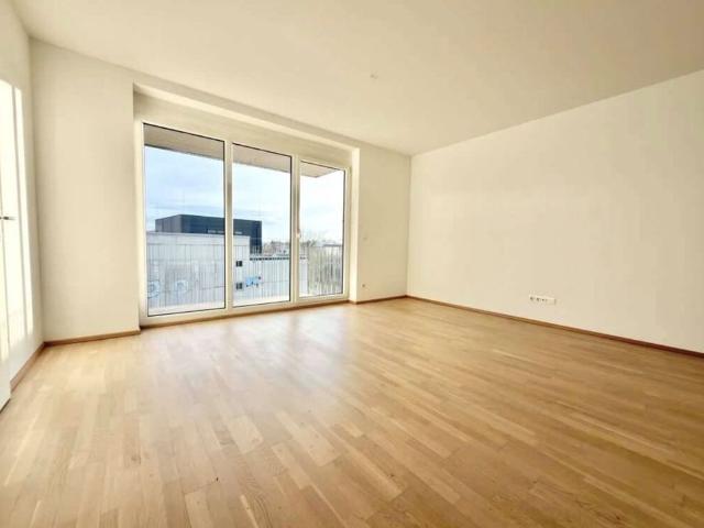 Helle 2 Zi. Wohnung ca. 49 m² mit Balkon und Küche in Graz – Nähe Augarten mit Aussicht zur Mur