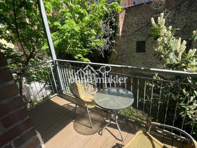 Helle 2 Zi Wohnung mit Balkon in ruhiger Lage Reichstr. NBG