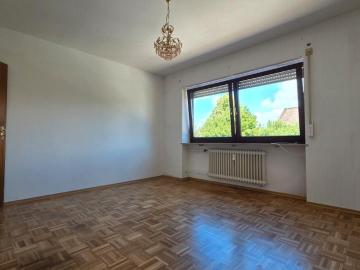 Helle 2 Zi. Wohnung mit Loggia in Augsburg Göggingen | von Privat