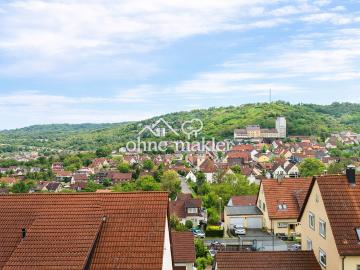 Helle 2 Zi Wohnung mit tollem Ausblick provisionsfrei zu verkaufen
