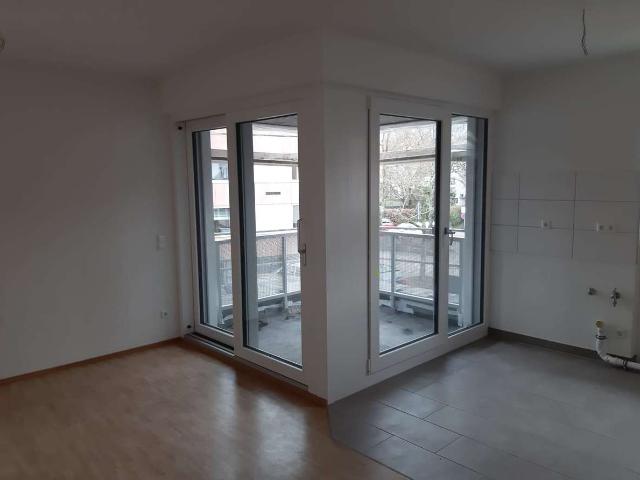 Helle 2 Zimmer Whg mit Balkon in zentraler Lage in Gerlingen
