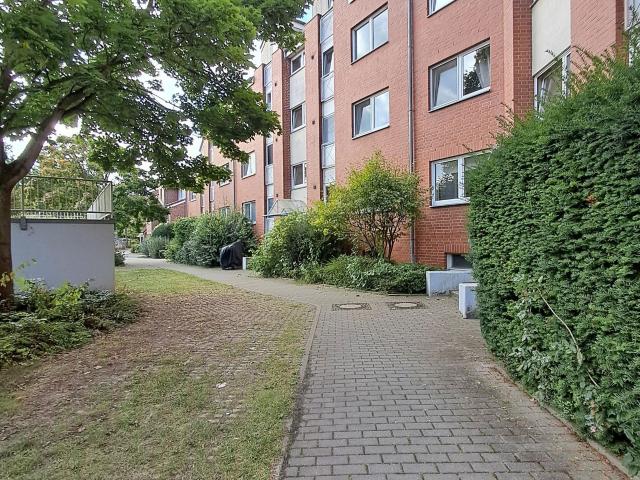 Helle 2 Zimmer Wohnung mit 2 Balkonen
