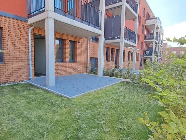 Helle 2 Zimmer Wohnung mit Terrasse und Balkon Einziehen und Wohlfühlen!