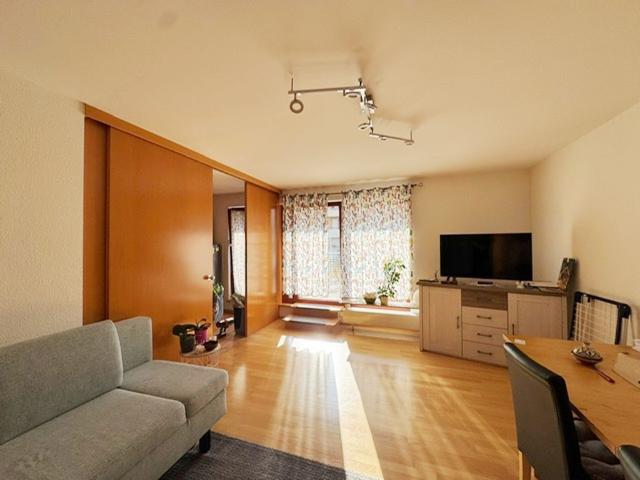 Helle 2 Zimmer Wohnung mit Terrasse im Zentrum von Bad Neuenahr !