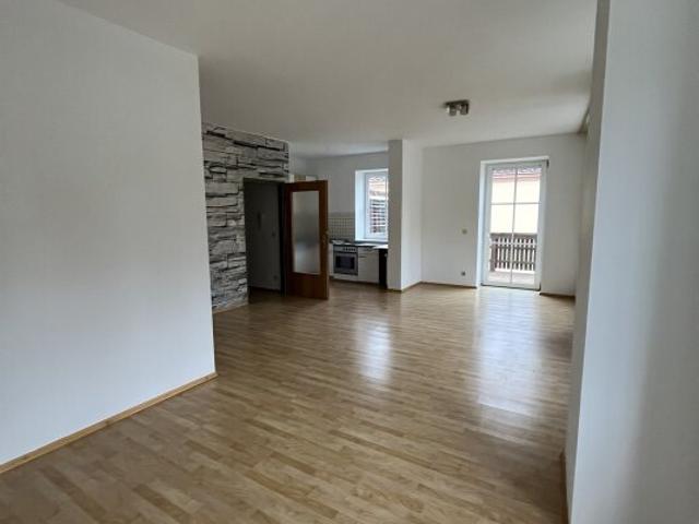 Helle 2 Zimmer Wohnung mit Terrasse in Waidhofen a.d. Thaya