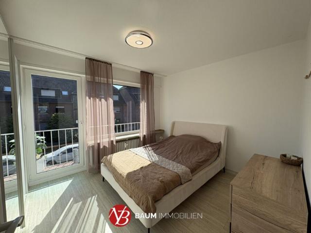 Helle 2 Zimmer Wohnung mit zwei Balkonen und Einbauküche im Herzen von Meerbusch Büderich! Baum Immobilien GmbH