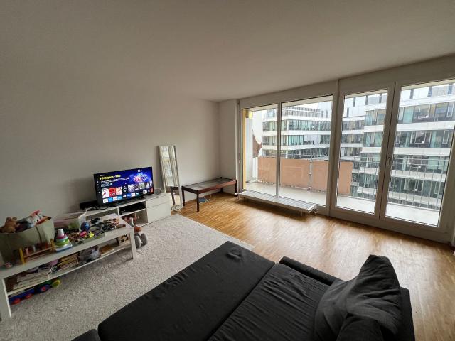 Helle 3 Zimmer Wohnung mit Balkon in Frankfurt am Main