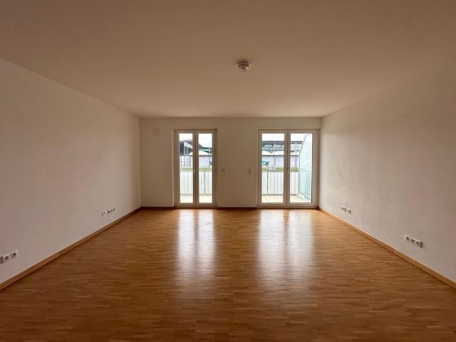 Helle 2 Zimmer Wohnung mit Balkon in Fürth Ronhof