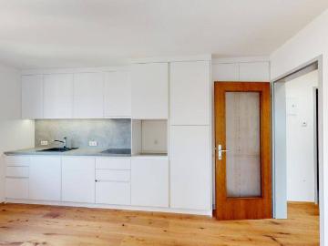 Grosse 2 Zimmer Balkonwohnung in Lustenau – ideal für Singles & Paare