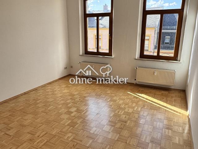 Helle 2 Zimmer Wohnung mit Balkon & EBK in ruhiger Lage – ideal für Singles