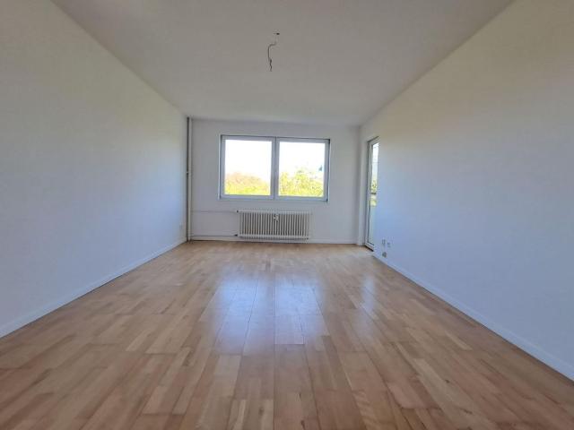 Helle 2 Zimmer Wohnung mit Balkon in Wolfsburg