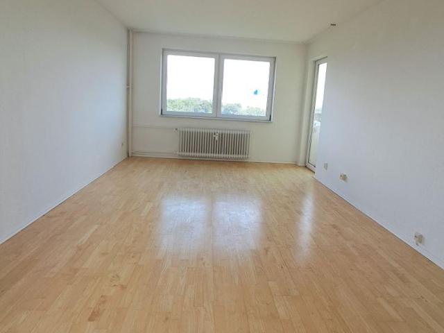 Helle 2 Zimmer Wohnung mit Balkon in Wolfsburg