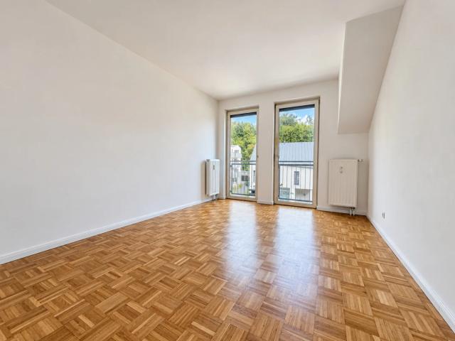Helle 2 Zimmer Wohnung mit Balkon in Toplage Blick auf die Basilika Mariatrost Erstbezug nach Sanierung!