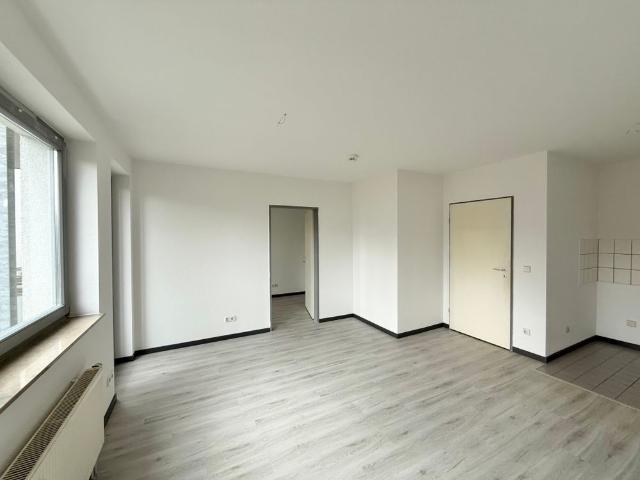 Helle 2 Zimmer Wohnung mit Balkon in zentrumsnaher Lage