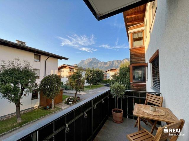 Helle 2 Zimmer Wohnung mit Balkon in zentraler Lage von St. Johann