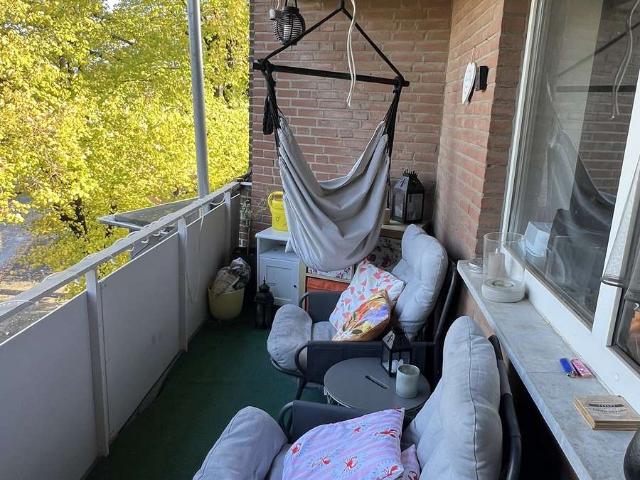 Helle 2 Zimmer Wohnung mit Balkon und Blick ins Grüne in Frimmersdorf – Nachmieter gesucht