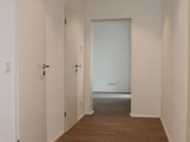 Helle 2 Zimmer Wohnung mit EBK 490,00 EUR Kaltmiete, ca.61,00 m² Wohnfläche