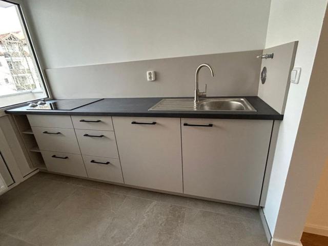 Helle 2 Zimmer Wohnung mit EBK und Balkon in Billstedt